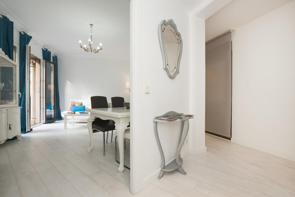 Appartement 120m² 4 Slaapkamer, 2 Privé Badkamer In Centrum *