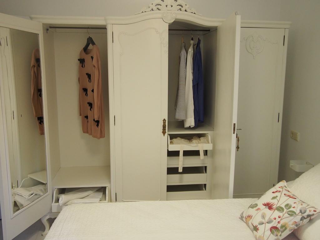 120m² 4 Slaapkamer, 2 Privé Badkamer In Centrum Toledo