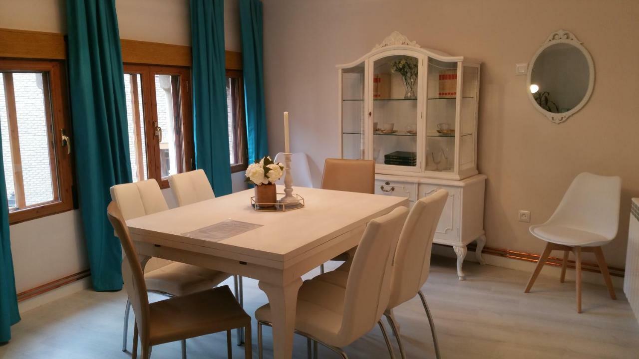 Appartement Avec 4 chambre *